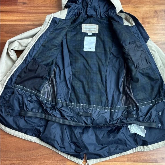 RIDE snowboard jacket - Picture 8 of 13